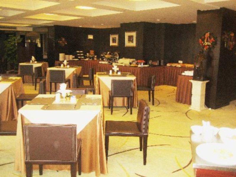 Ramada Plaza Shanghai Gateway Bagian luar foto