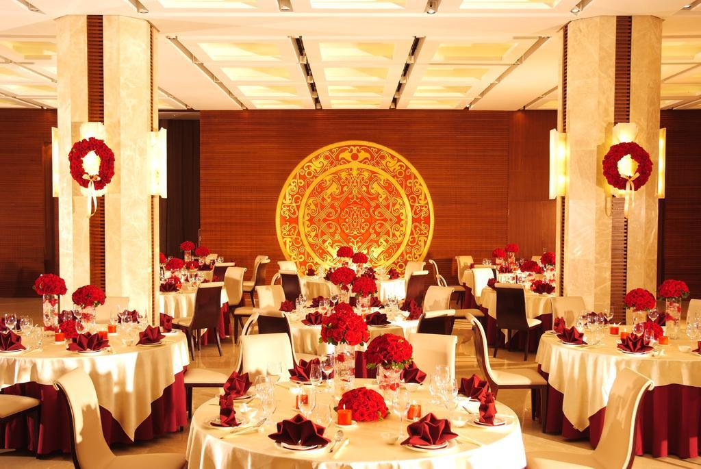 Ramada Plaza Shanghai Gateway Restoran foto
